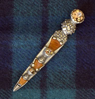 Miracle KILT PIN PEWTER SWORD THISTLE FAUX SAPPHIRE STONE MADE IN UK KILT-WEAR 